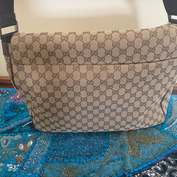 Gucci GG Canvas Messenger bag - Picture 4 of 7